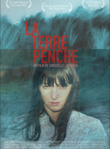 LA TERRE PENCHE