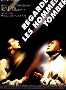 REGARDE LES HOMMES TOMBER